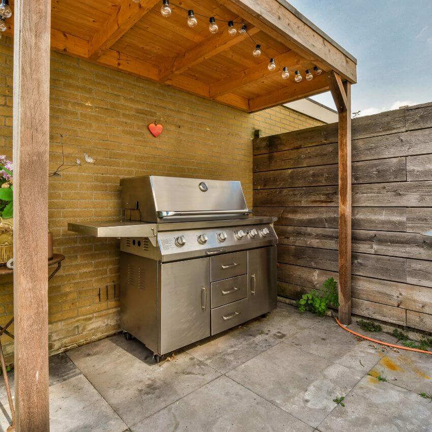 Outdoor kitchen design development