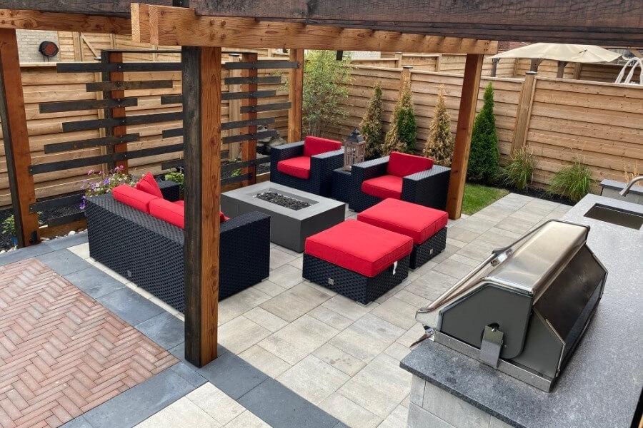 Outdoor kitchen design services Etobicoke