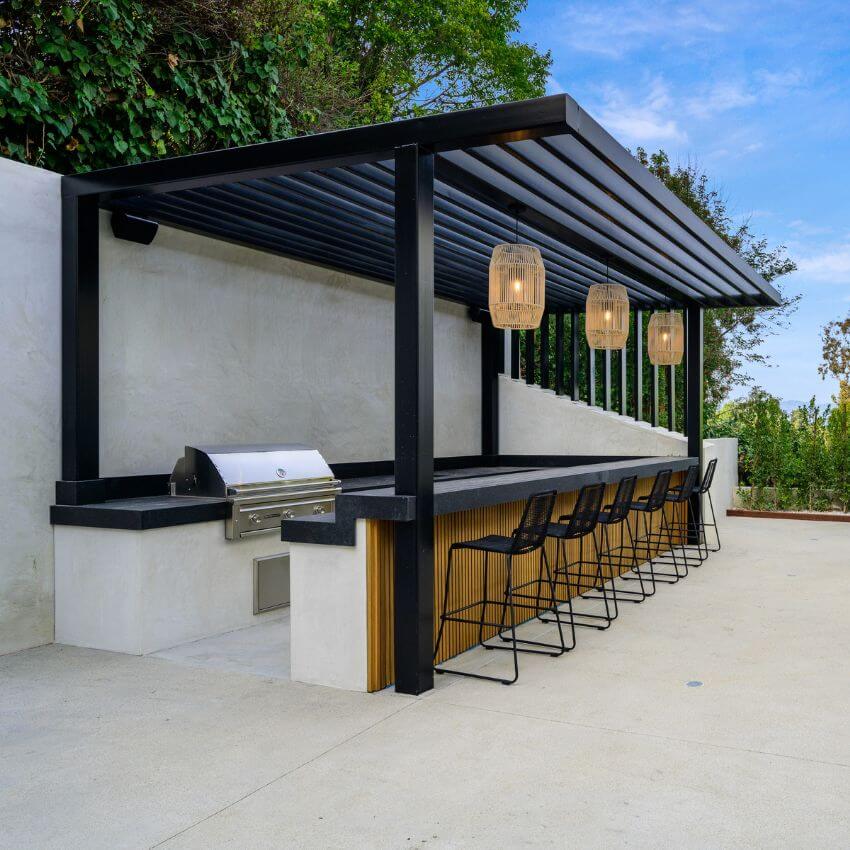 Outdoor kitchen design services